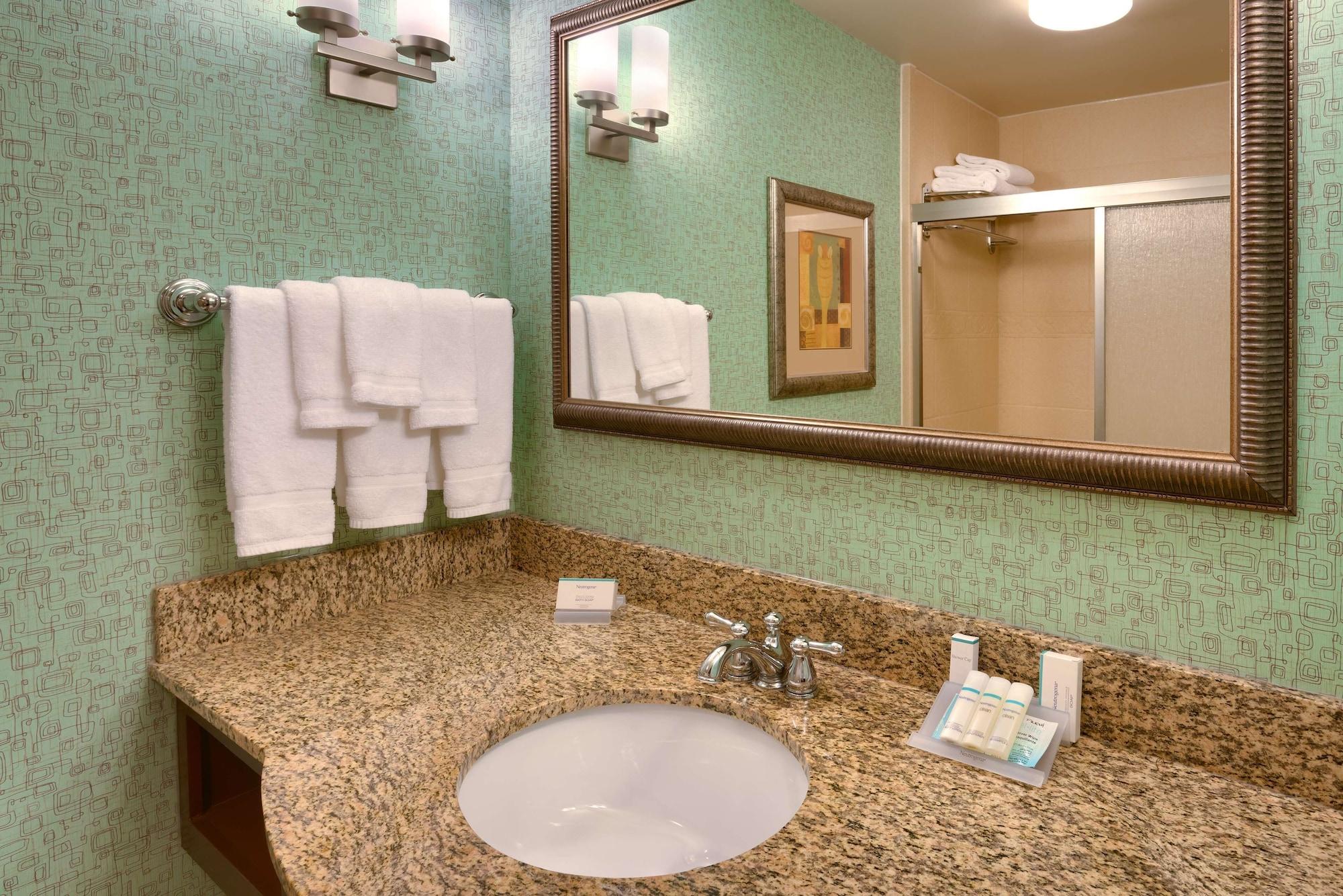 Hilton Garden Inn Clarksville Exteriör bild