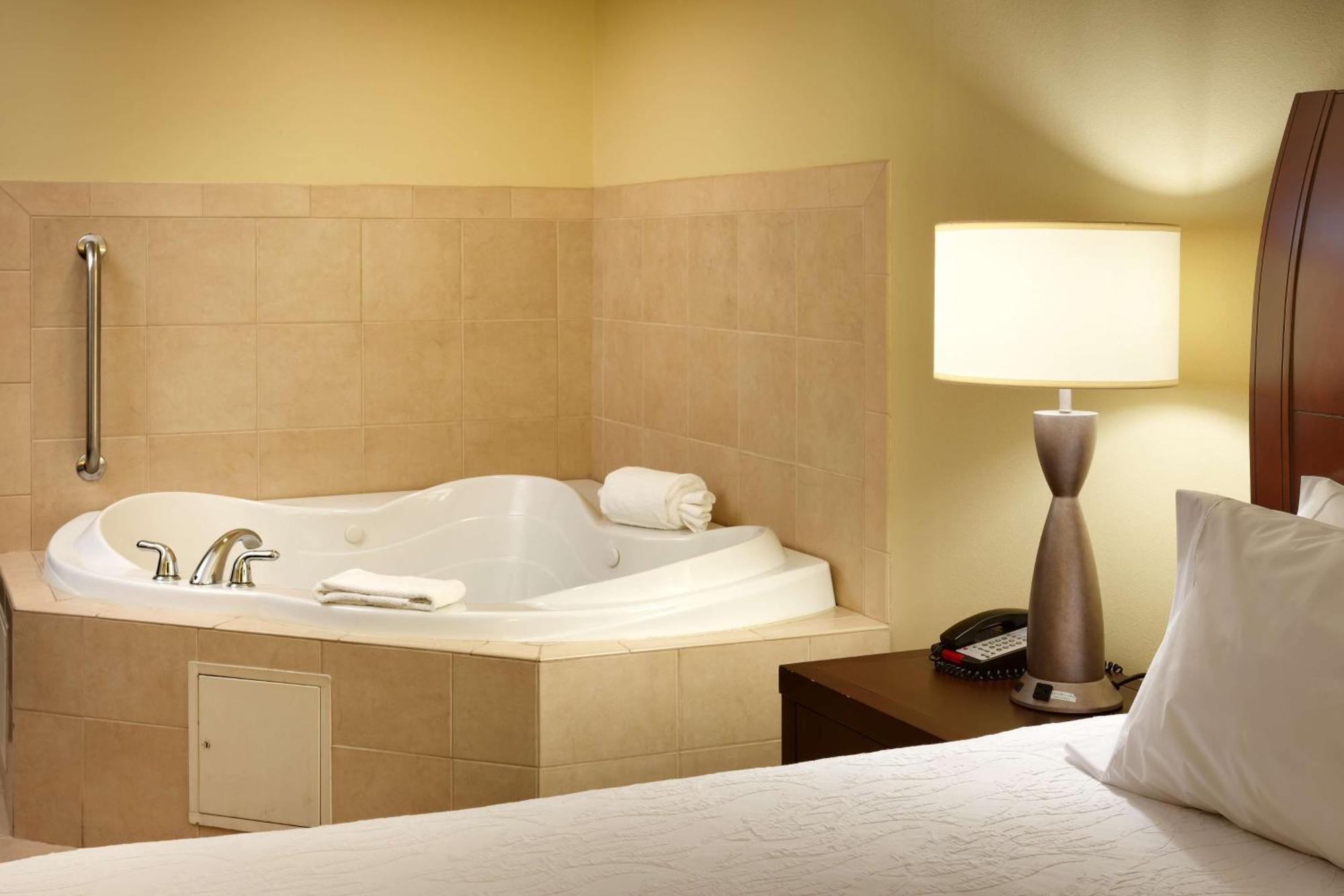 Hilton Garden Inn Clarksville Exteriör bild